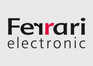 Logo für Ferrari Electronic, mit dem Wort Ferrari in fetten schwarzen Buchstaben (das zweite r in rot) und electronic in kleinen schwarzen Buchstaben darunter. Der hellgraue Hintergrund unterstreicht den Schwerpunkt der modernen ERP-Integration.